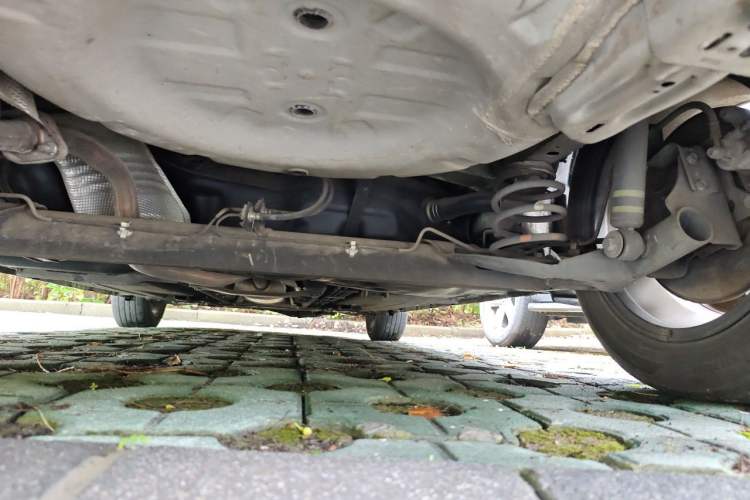 Used Nissan Tiida 2016 1.6L CVT Cool Dynamic Edition Chassis Rear