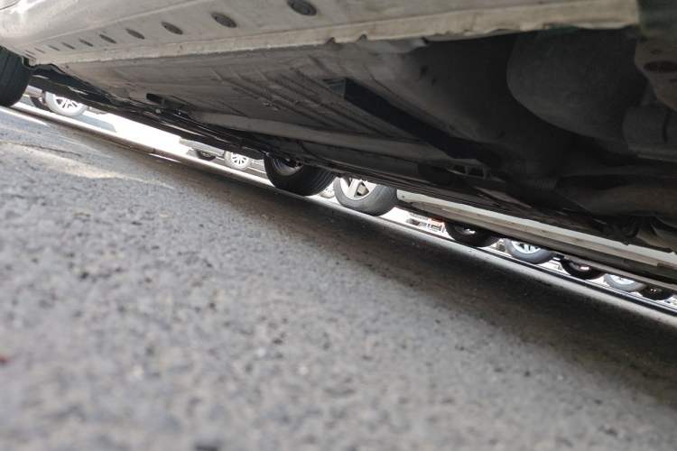 Used Nissan Tiida 2016 1.6L CVT Cool Dynamic Edition Chassis Rear Left