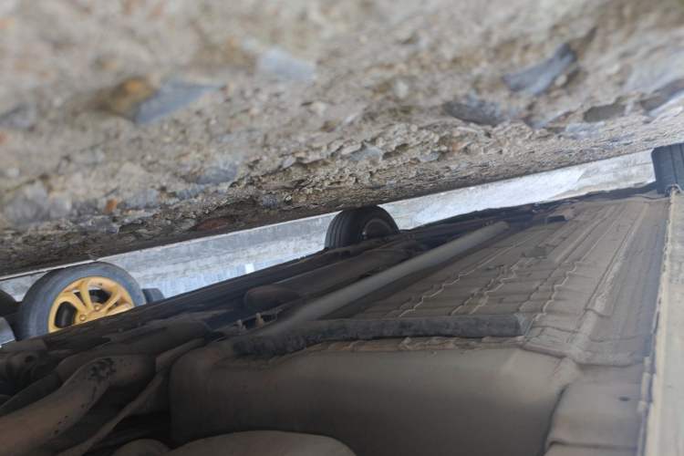 Used Nissan Tiida 2016 1.6L CVT Cool Dynamic Edition Chassis Rear Left