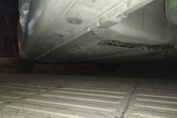 Used Nissan Tiida 2016 1.6L Manual Cool Edition Chassis Rear Left