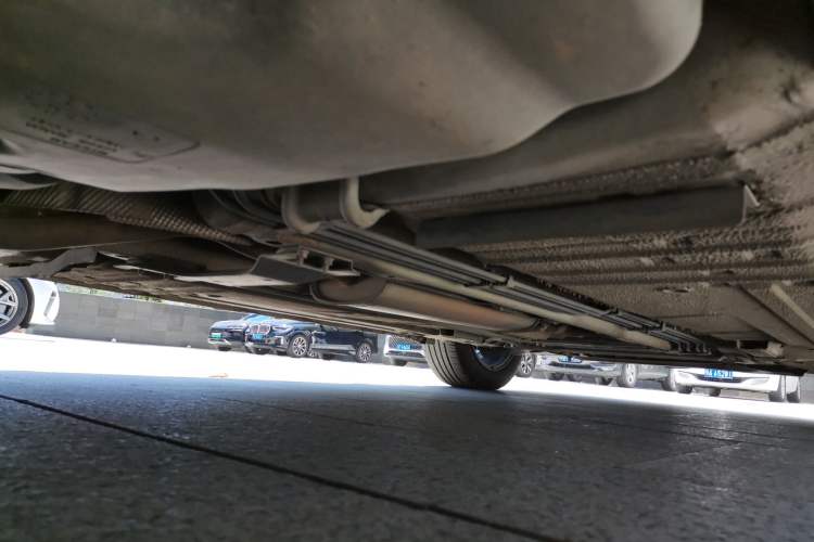 Used Nissan Tiida 2016 1.6L CVT Smart Drive Edition Chassis Rear Right