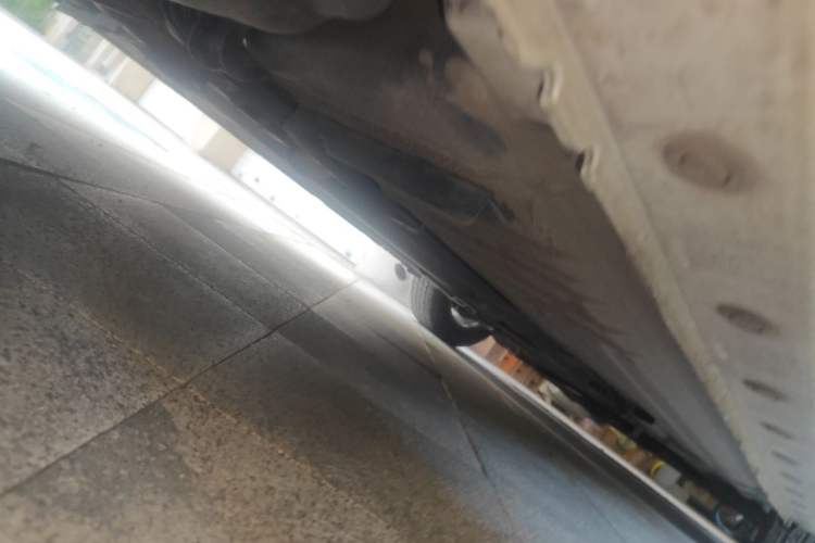 Used Nissan Tiida 2016 1.6L CVT Cool Dynamic Edition Chassis Rear Right