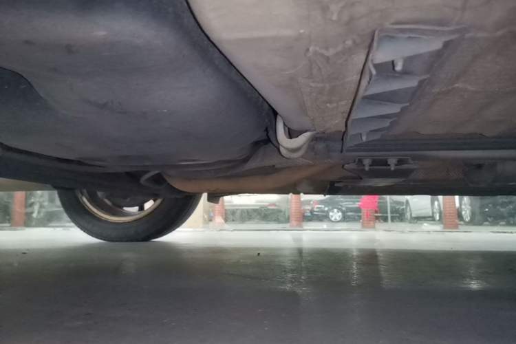 Used Nissan Tiida 2016 1.6L CVT Cool Dynamic Edition Chassis Rear Right
