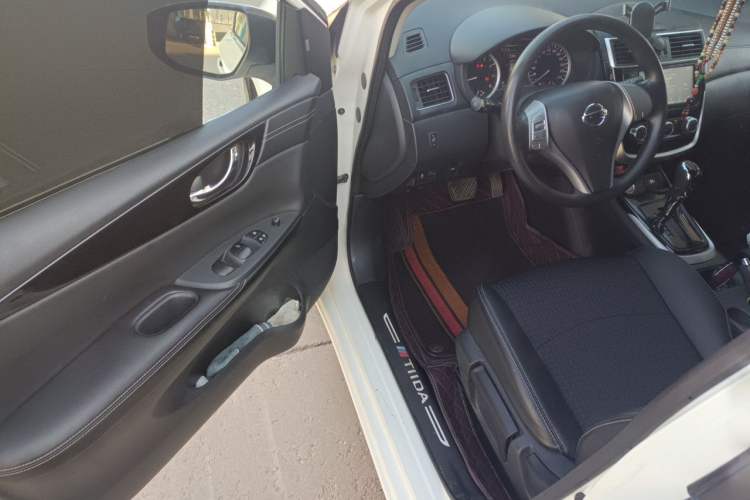 Used Nissan Tiida 2016 1.6L CVT Smart Drive Edition Driver Seat
