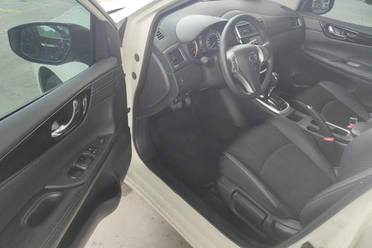 Used Nissan Tiida 2016 1.6L CVT Smart Drive Edition Driver Seat