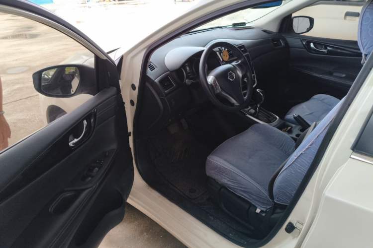 Used Nissan Tiida 2016 1.6L CVT Smart Drive Edition Driver Seat