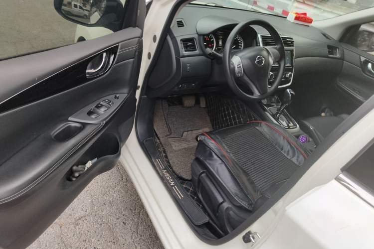Used Nissan Tiida 2016 1.6L CVT Smart Drive Edition Driver Seat