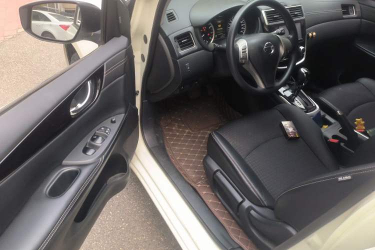 Used Nissan Tiida 2016 1.6L CVT Smart Drive Edition Driver Seat