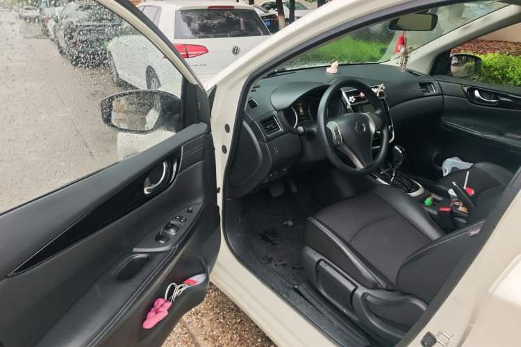 Used Nissan Tiida 2016 1.6L CVT Smart Drive Edition Driver Seat