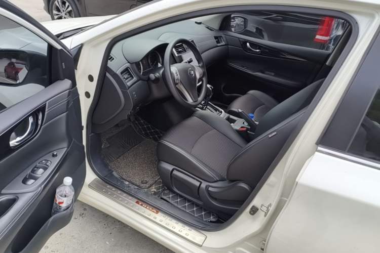 Used Nissan Tiida 2016 1.6L CVT Smart Drive Edition Driver Seat