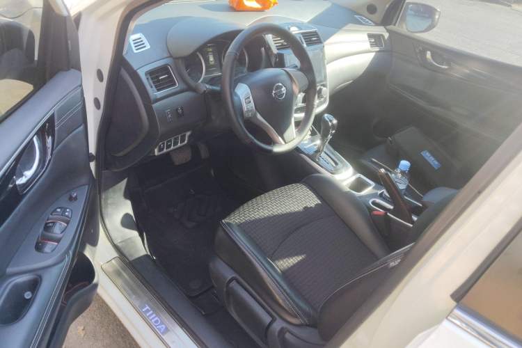 Used Nissan Tiida 2016 1.6L CVT Smart Drive Edition Driver Seat