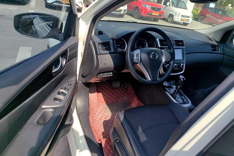 Used Nissan Tiida 2016 1.6L CVT Smart Drive Edition Driver Seat