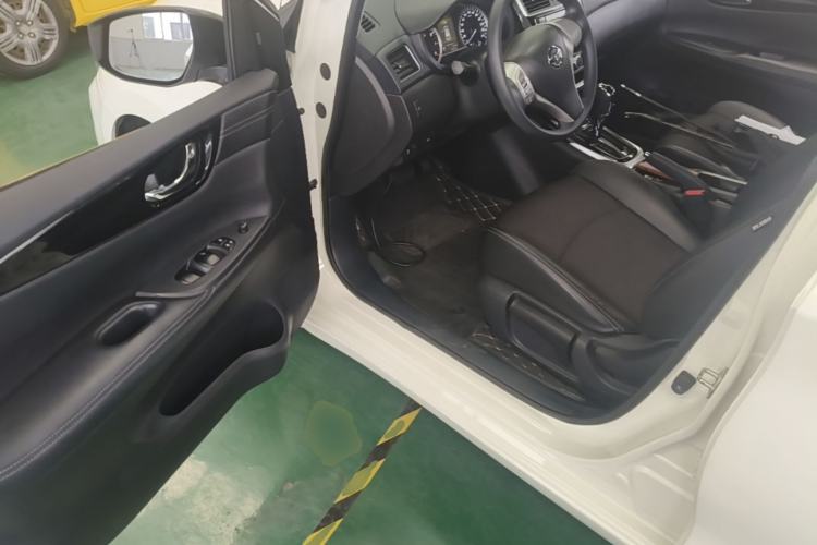 Used Nissan Tiida 2016 1.6L CVT Smart Drive Edition Driver Seat