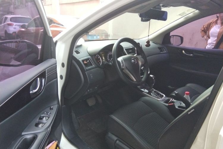 Used Nissan Tiida 2016 1.6L CVT Smart Drive Edition Driver Seat