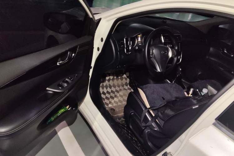 Used Nissan Tiida 2016 1.6L CVT Smart Drive Edition Driver Seat