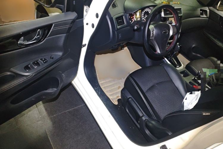 Used Nissan Tiida 2016 1.6L CVT Smart Drive Edition Driver Seat
