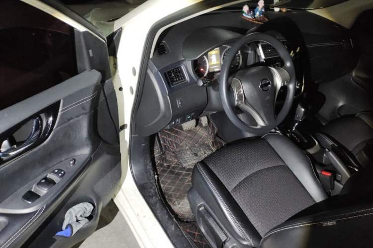 Used Nissan Tiida 2016 1.6L CVT Smart Drive Edition Driver Seat