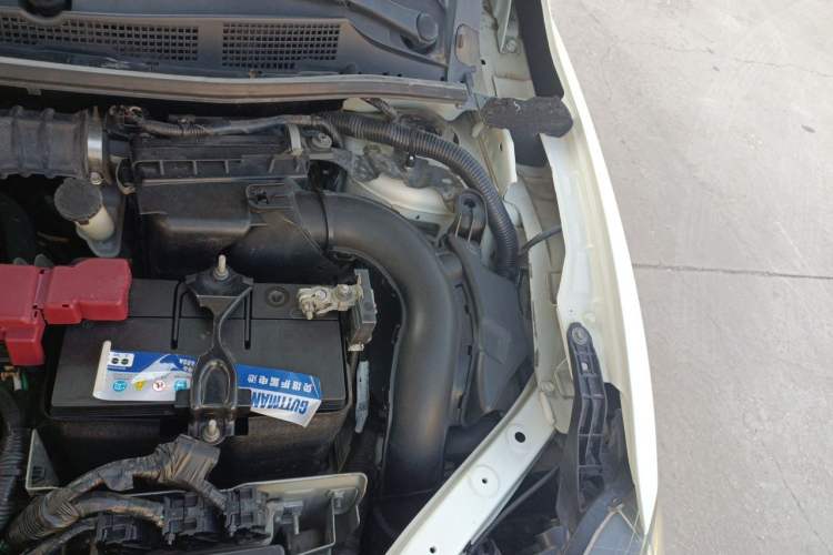Used Nissan Tiida 2016 1.6L CVT Smart Drive Edition Engine Bay Left