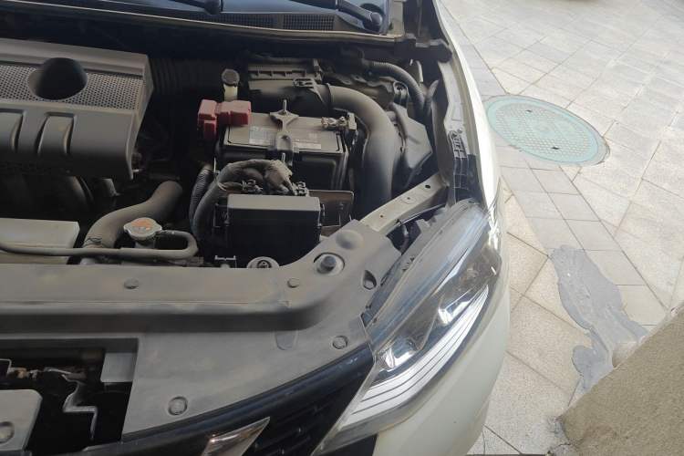Used Nissan Tiida 2016 1.6L CVT Cool Dynamic Edition Engine Bay Left