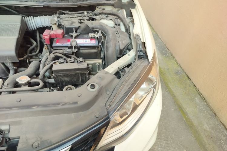 Used Nissan Tiida 2016 1.6L CVT Smart Drive Edition Engine Bay Left