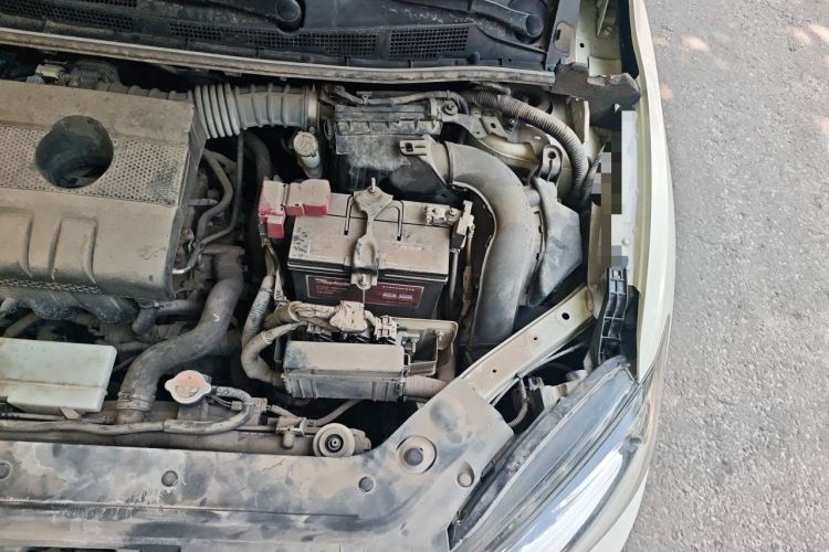 Used Nissan Tiida 2016 1.6L CVT Cool Dynamic Edition Engine Bay Left