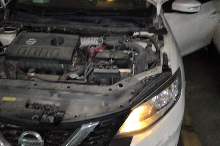Used Nissan Tiida 2016 1.6L CVT Smart Drive Edition Engine Bay Left