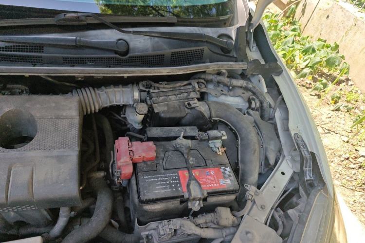 Used Nissan Tiida 2016 1.6L CVT ZhiZun Edition Engine Bay Left