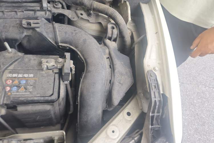 Used Nissan Tiida 2016 1.6L CVT Smart Drive Edition Engine Bay Left