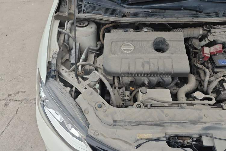 Used Nissan Tiida 2016 1.6L CVT Cool Dynamic Edition Engine Bay Right