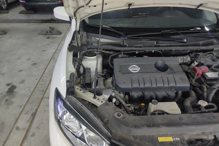 Used Nissan Tiida 2016 1.6L CVT Cool Dynamic Edition Engine Bay Right