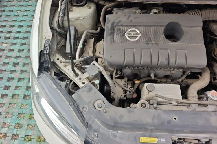 Used Nissan Tiida 2016 1.6L CVT Cool Dynamic Edition Engine Bay Right