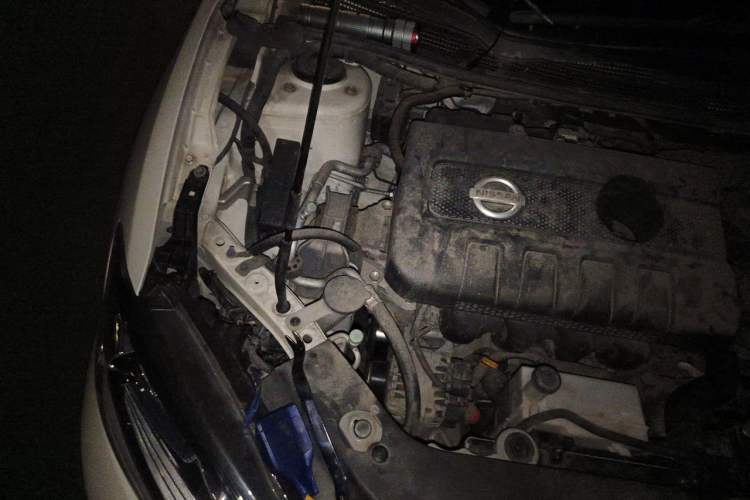 Used Nissan Tiida 2016 1.6L CVT Joyride Edition Engine Bay Right