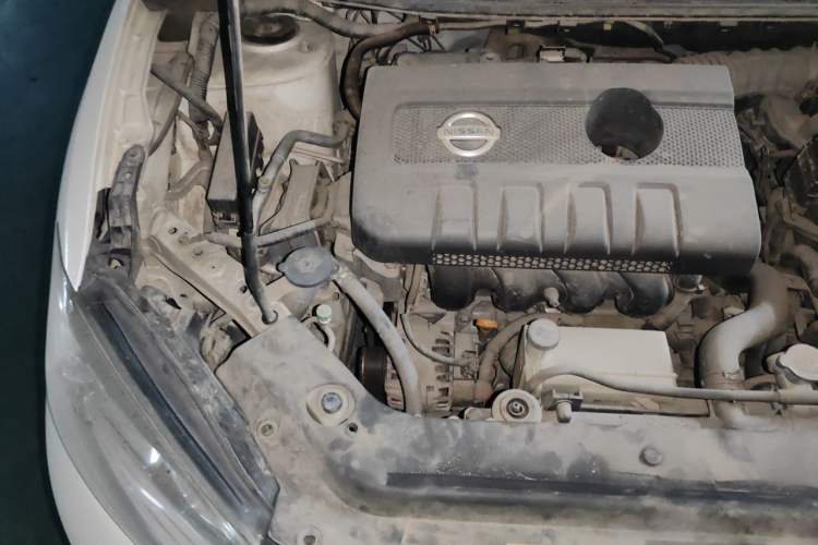 Used Nissan Tiida 2016 1.6L CVT Cool Dynamic Edition Engine Bay Right