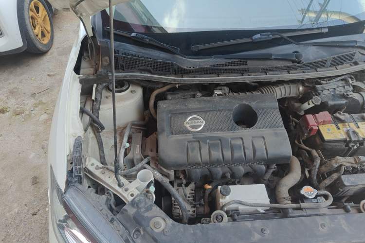 Used Nissan Tiida 2016 1.6L CVT Cool Dynamic Edition Engine Bay Right