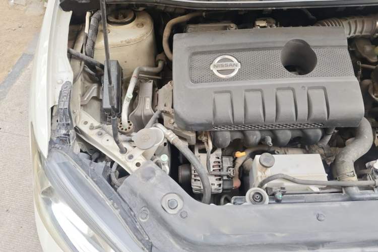 Used Nissan Tiida 2016 1.6L CVT Cool Dynamic Edition Engine Bay Right