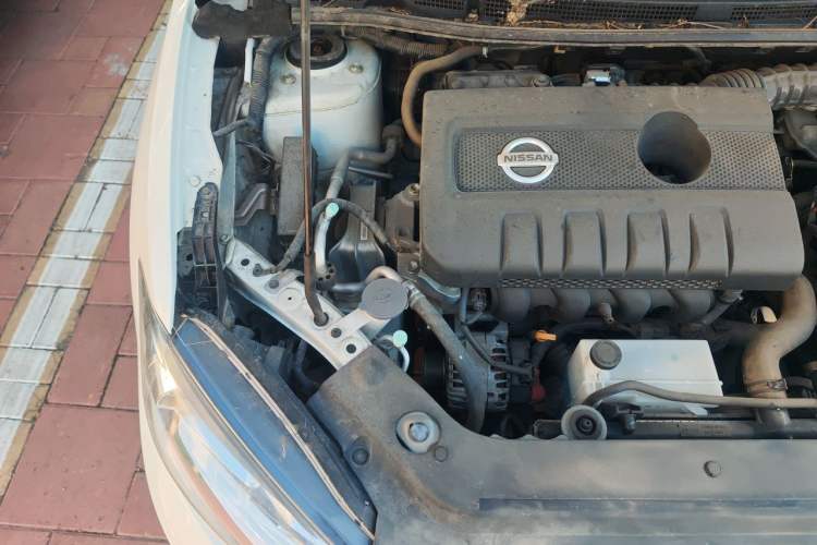 Used Nissan Tiida 2016 1.6L CVT Cool Dynamic Edition Engine Bay Right
