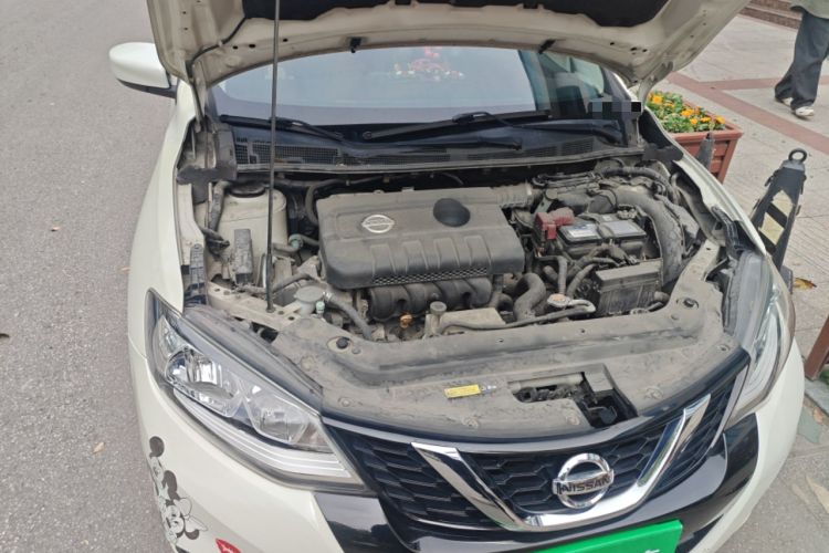 Used Nissan Tiida 2016 1.6L CVT Cool Dynamic Edition Engine Bay Right