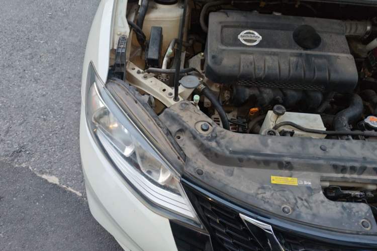 Used Nissan Tiida 2016 1.6L CVT Cool Dynamic Edition Engine Bay Right