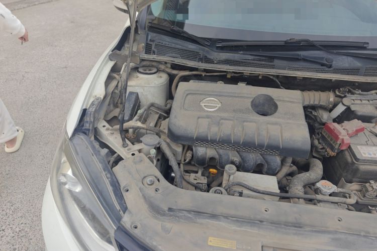 Used Nissan Tiida 2016 1.6L CVT ZhiZun Edition Engine Bay Right