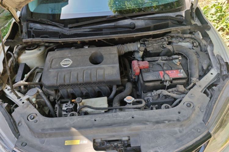 Used Nissan Tiida 2016 1.6L CVT ZhiZun Edition Engine Bay