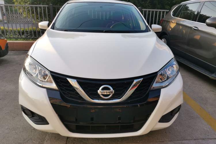 Used Nissan Tiida 2016 1.6L CVT Cool Dynamic Edition Exterior 1