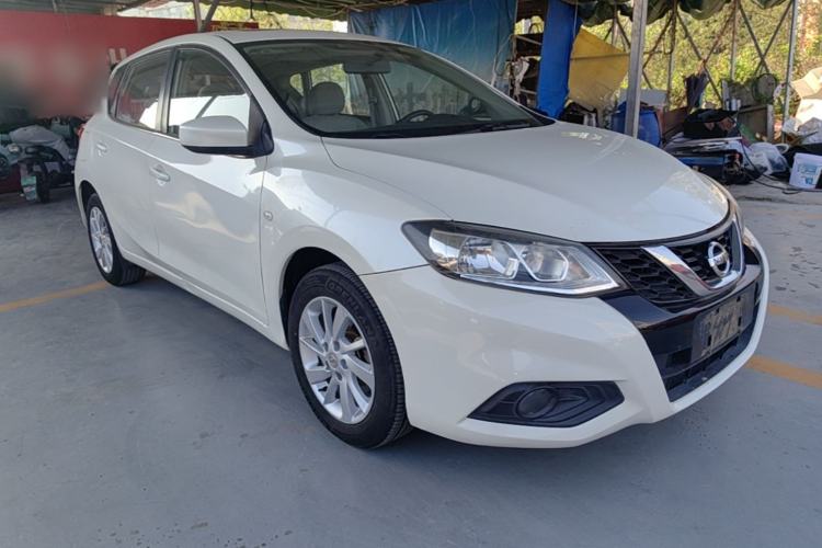 Used Nissan Tiida 2016 1.6L CVT Cool Dynamic Edition Exterior 1