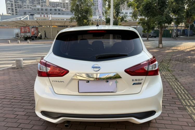 Used Nissan Tiida 2016 1.6L CVT Smart Drive Edition Exterior 11