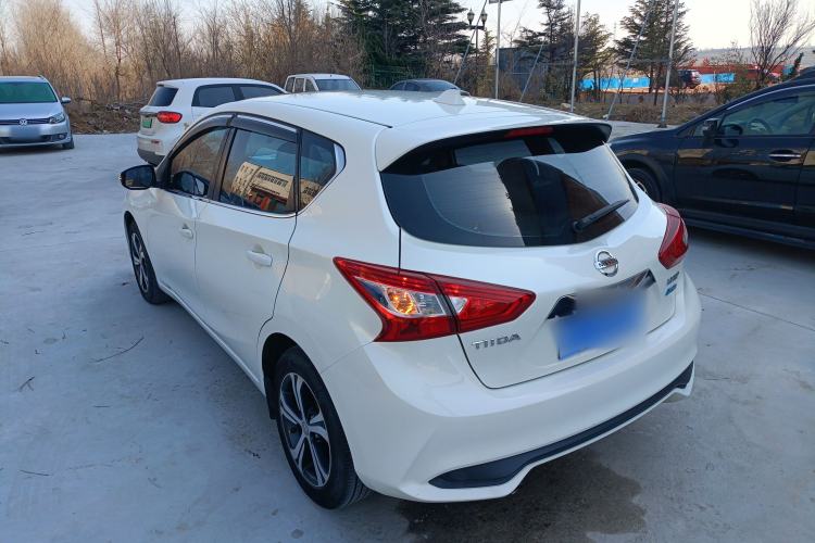 Used Nissan Tiida 2016 1.6L CVT Smart Drive Edition Exterior 2