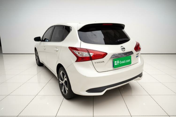 Used Nissan Tiida 2016 1.6L CVT Smart Drive Edition Exterior 3