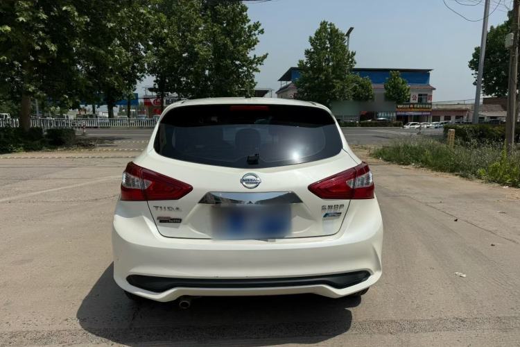 Used Nissan Tiida 2016 1.6L CVT Smart Drive Edition Exterior 3