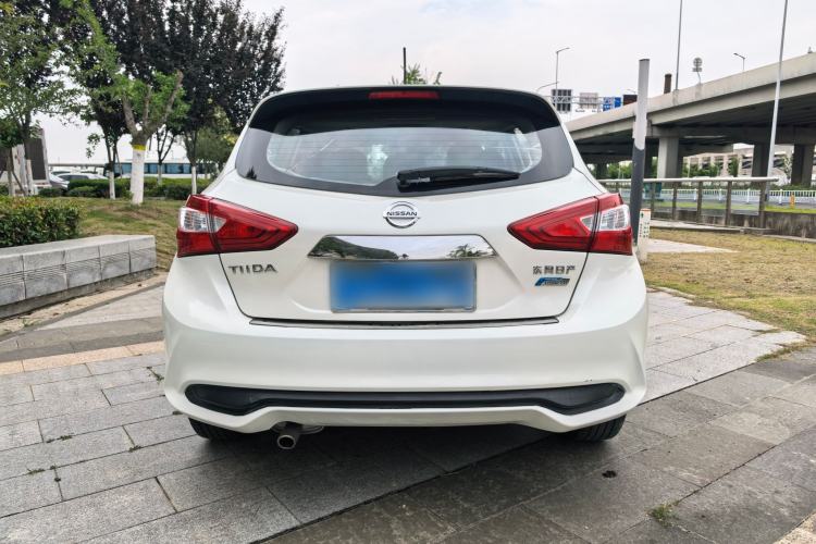 Used Nissan Tiida 2016 1.6L CVT Smart Drive Edition Exterior 4