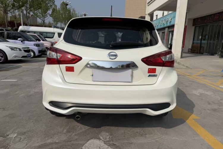 Used Nissan Tiida 2016 1.6L CVT Smart Drive Edition Exterior 4