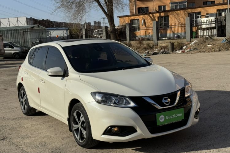 Used Nissan Tiida 2016 1.6L CVT Cool Dynamic Edition Exterior 4