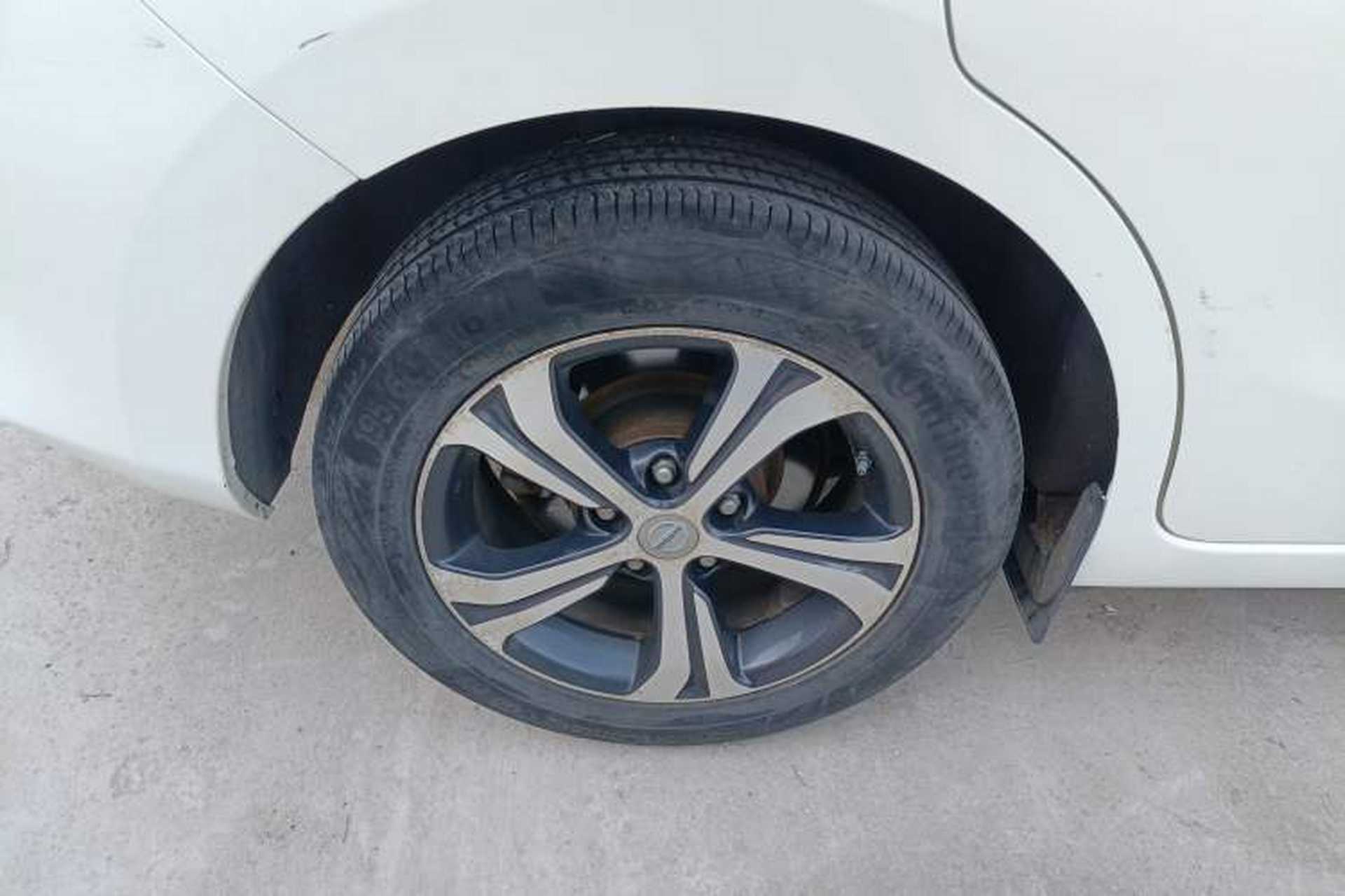 Used Nissan Tiida 2016 1.6L CVT Smart Drive Edition Exterior 5
